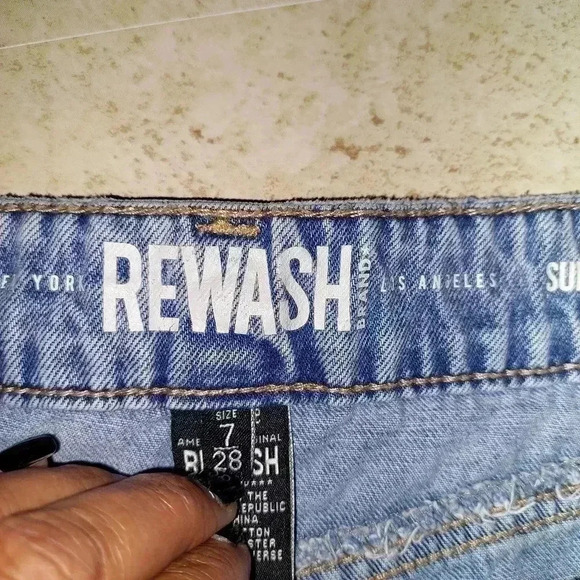 Rewash Denim Shorts Women 7/28 High Rise Blue Light Wash Rips Cut Off - Picture 6 of 6